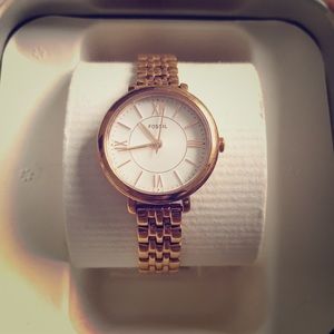 Rose gold fossil watch